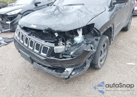 2021 Jeep Compass Sport 4X4 z USA, uszkodzony, nr VIN 3C4NJDAB9MT578732